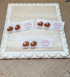 Pumpkin pie studs