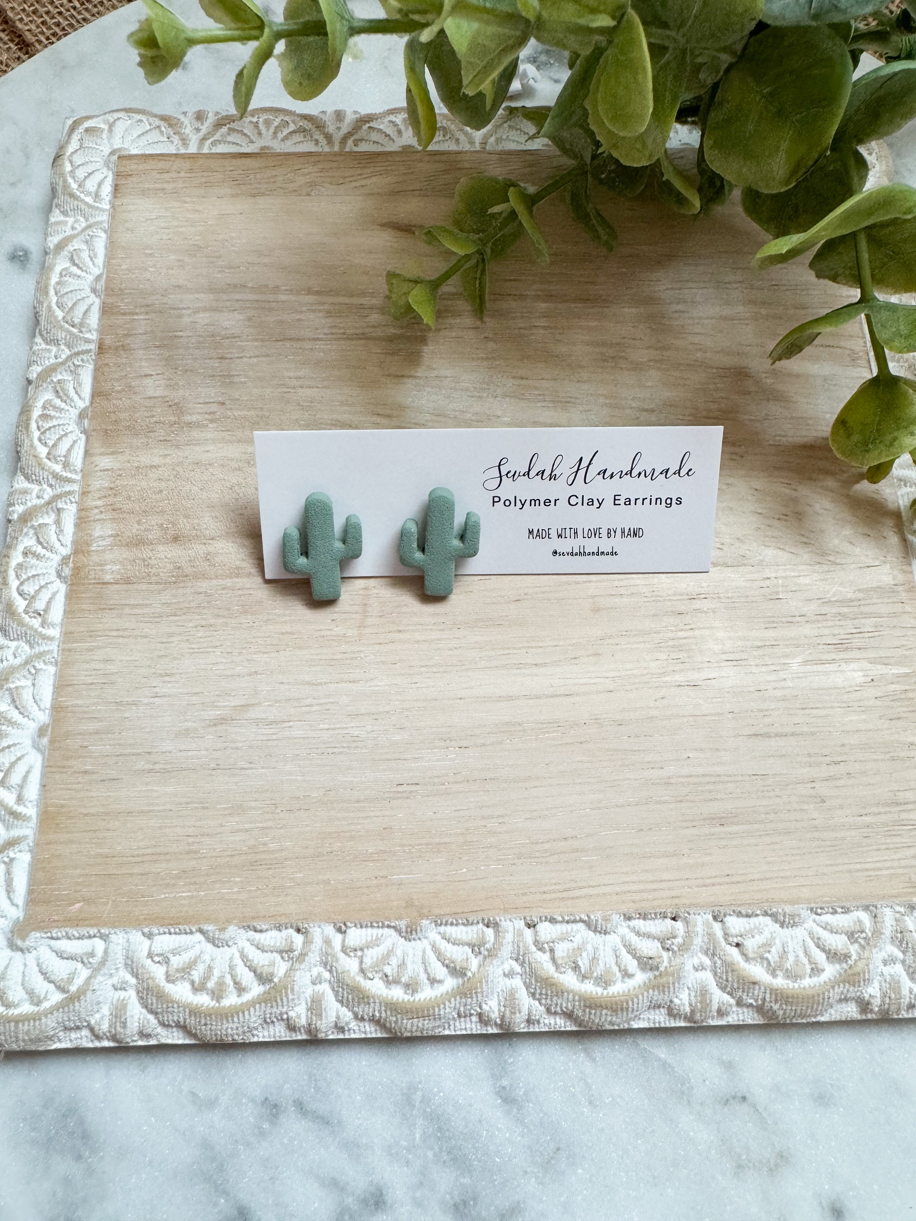 Cactus studs