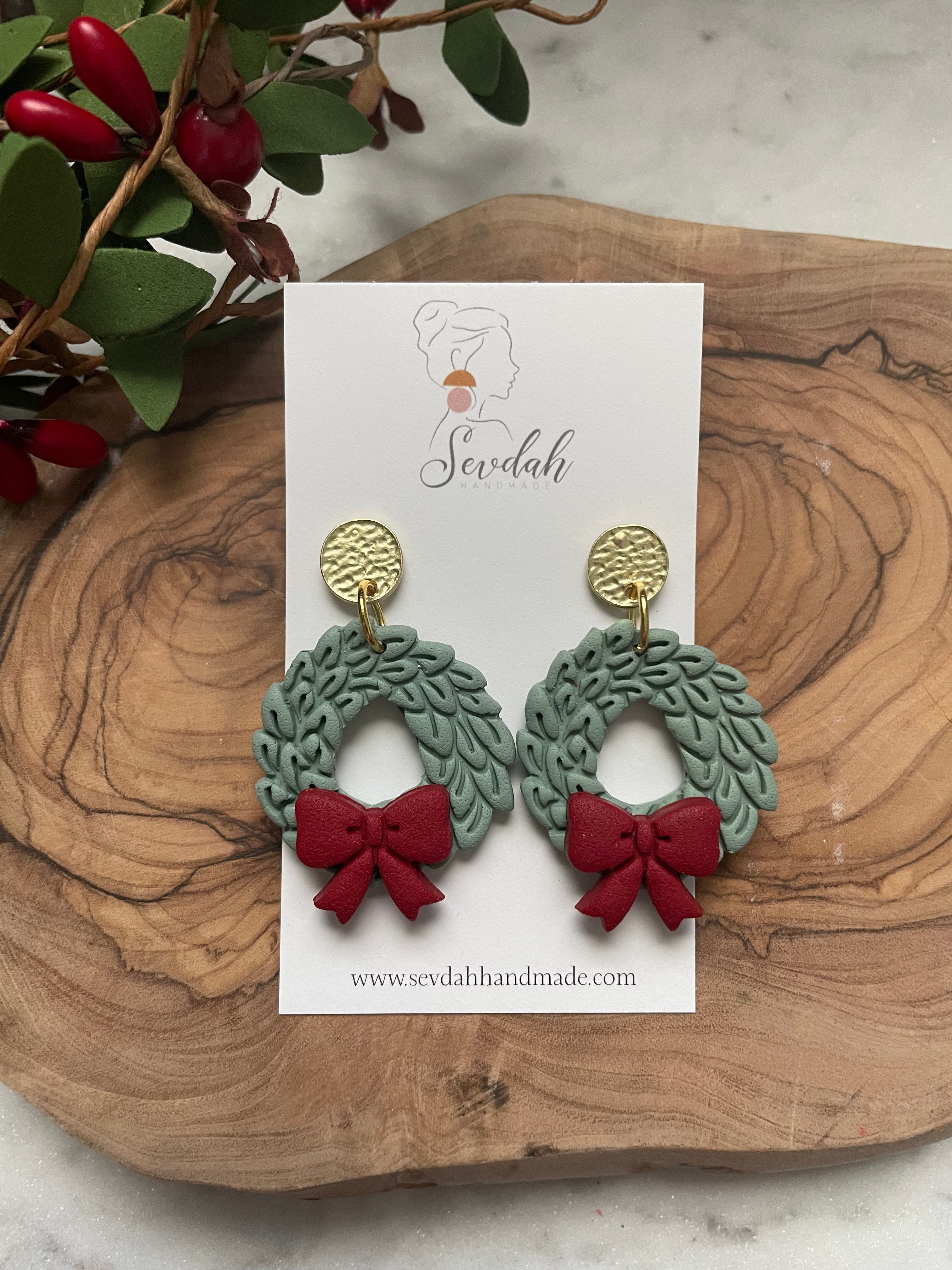 Christmas dangle earrings