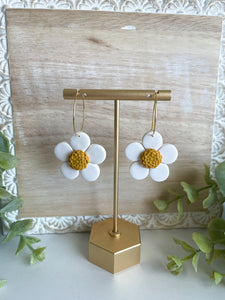 Daisy hoops