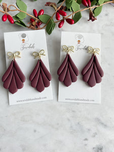 Christmas dangle earrings