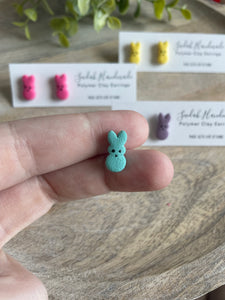 Peep studs